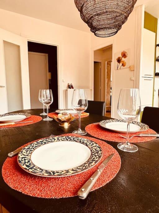 Le Petit Bijou Hyper Centre Sedan Apartman Kültér fotó